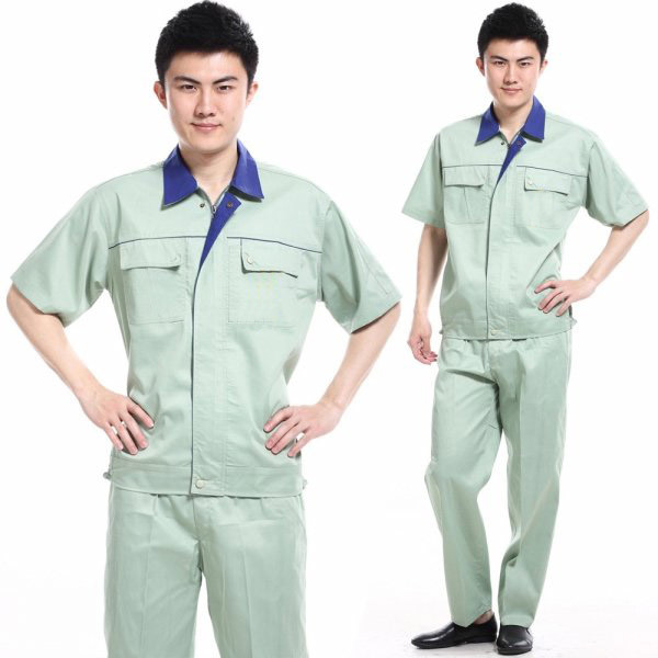 T恤制服